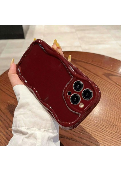 IPHONE 13 Promax Bordo Dalgalı Kenarlı Parlak Silikon Kılıf fiyatları