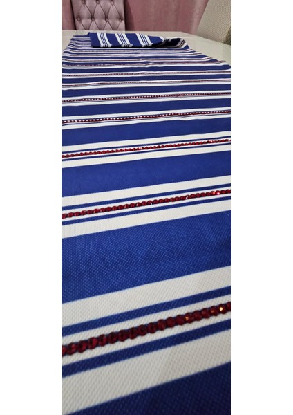 Lacivert Beyaz Çizgili Kırmızı Sıcaktaş Baskılı Runner