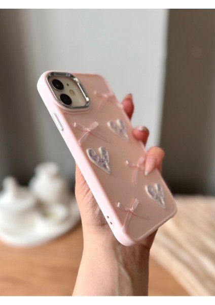 IPHONE 11 3D Fiyonk ve Kalpli Kılıf modelleri