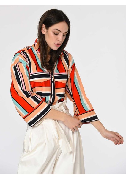Çizgi Ve Renk Desenli Oversize Kadın Gömlek Standart Renk Y1913528_089 fiyatları