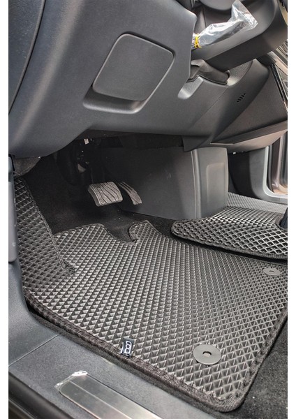 Togg T10F 3D Havuzlu Paspas 2025-SONRASI Siyah fırsatları