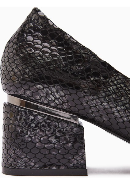 Emelia Hakiki Deri Siyah Yılan Desenli Kadın Topuklu Ayakkabı indirimleri