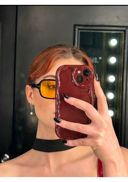 IPHONE 14 Bordo Dalgalı Kenarlı Parlak Silikon Kılıf modelleri