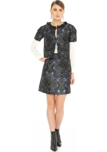 Yakası Detaylı Yarım Kollu Desenli Kadın Ceket Standart Renk K1516039_089