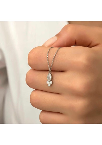 925 Ayar Gümüş Çiğ Damlası Mekik Tektaş Bayan Gümüş Kolye T6000 (292292) indirimleri