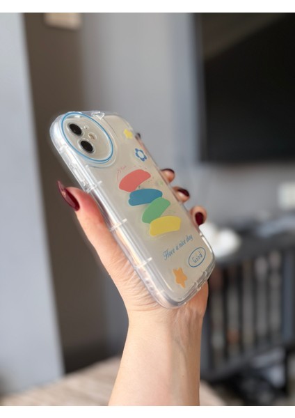 IPHONE 11 Kalın Şeffaf Renkli Desenli Kılıf modelleri