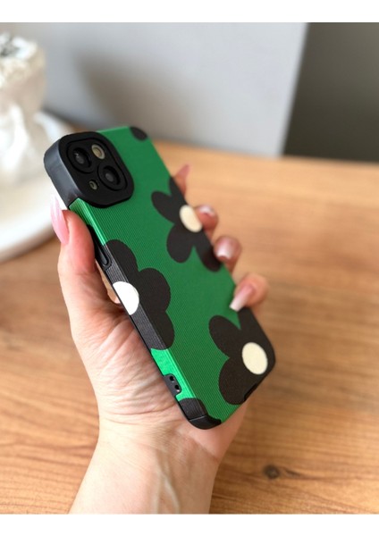 IPHONE 13 Siyah/yeşil Papatya Desenli Kılıf modelleri