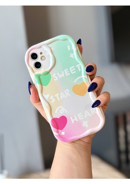 IPHONE 11 Renkli Kalp Desenli Kılıf