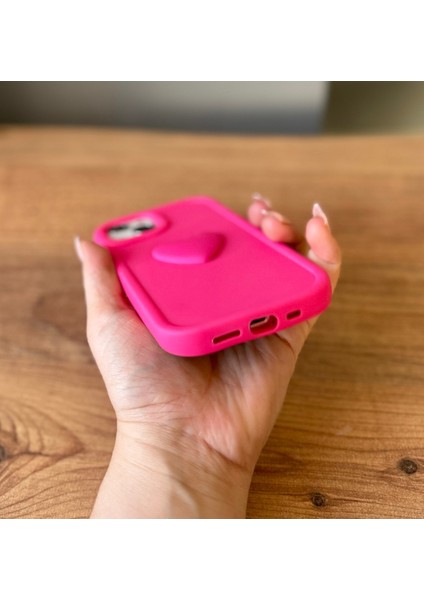 IPHONE 13/14/15 Uyumlu Fuşya 3D Kalp Dekorlu Kılıf modelleri