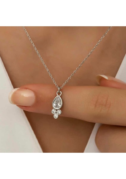 925 Ayar Gümüş Çiğ Damlası Tektaş Kadın Gümüş Kolye T5974 (292292) indirimleri
