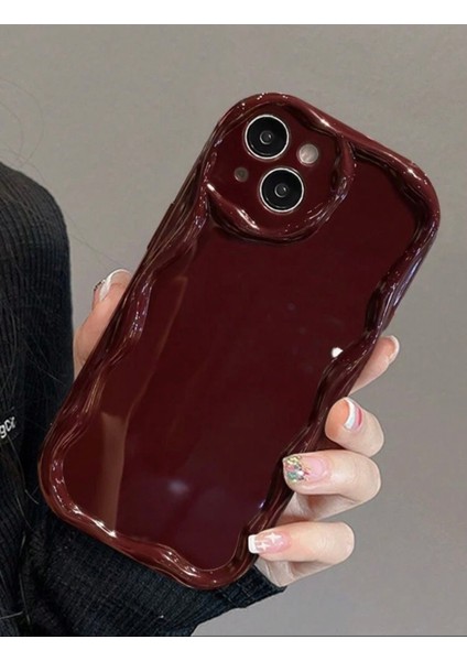 IPHONE 15 Plus Bordo Dalgalı Kenarlı Parlak Silikon Kılıf fiyatları