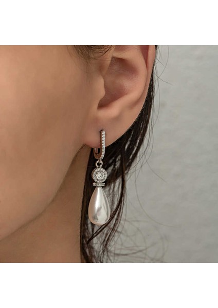 925 Ayar Gümüş Damla Inci Kadın Küpe T8618 (292292) modelleri