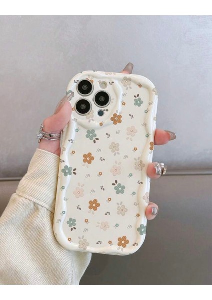 IPHONE 13 Promax Ekru Üzeri Çiçek Desenli Kılıf