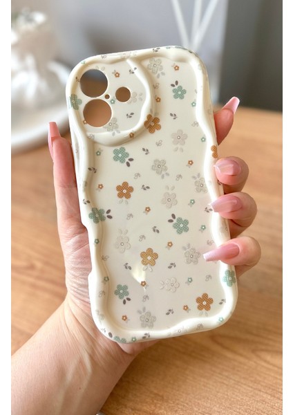 IPHONE 16 Plus Çiçek Desenli Ekru Kılıf