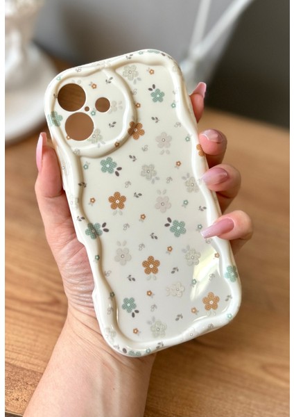 IPHONE 16 Plus Çiçek Desenli Ekru Kılıf fiyatları