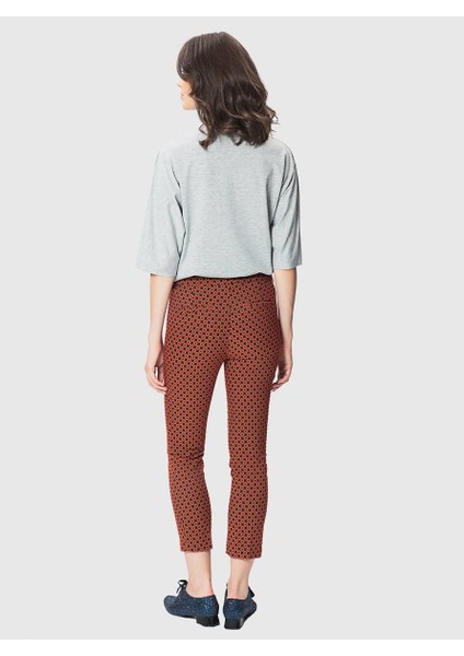 Çiçek Desenli Kısa Paça Kadın Pantolon Orginal K1812083_050 modelleri