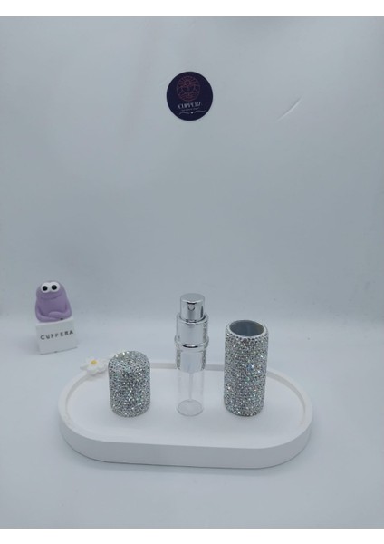 Parıldayan Elmas Işlemeli Mini Doldurulabilir Parfüm Şişesi 10 ml (Gümüş) indirimleri