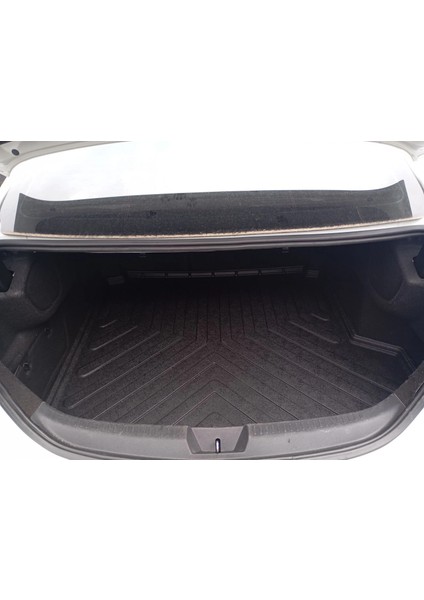 Premium Renault Megane 4 Bagaj Havuzu (Sol Kulaklı) 2016 ve Sonrası Sd Siyah fiyatları