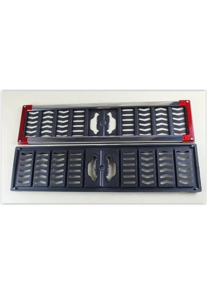 PLAKA ALTLIĞI PASLANMAZ KIRMIZI REFLEKTÖRLÜ 2 Lİ TAKIM HIRDAVAT PLAKALIK (5 ADET)