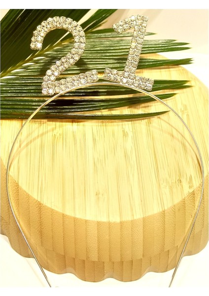 Taşlı 21 Yazılı Doğum Günü Taçı