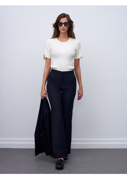 10828 Fitilli Kısa Kollu Kazak-Ekru indirimleri