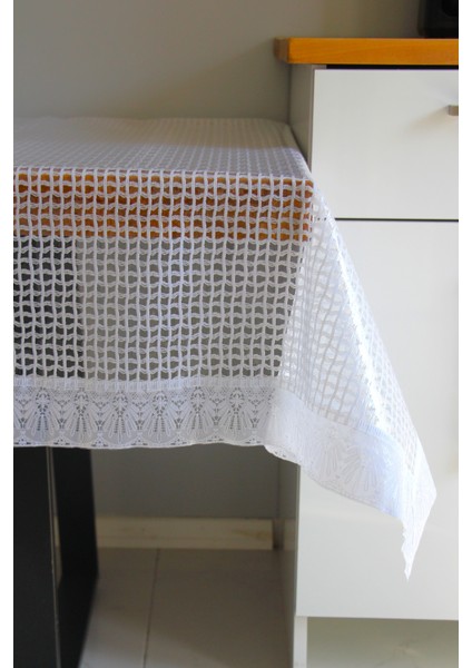 120X150 cm Dantel Kenar Pvc Muşamba Masa Örtüsü 2025-ÖRGÜHASIR fiyatları