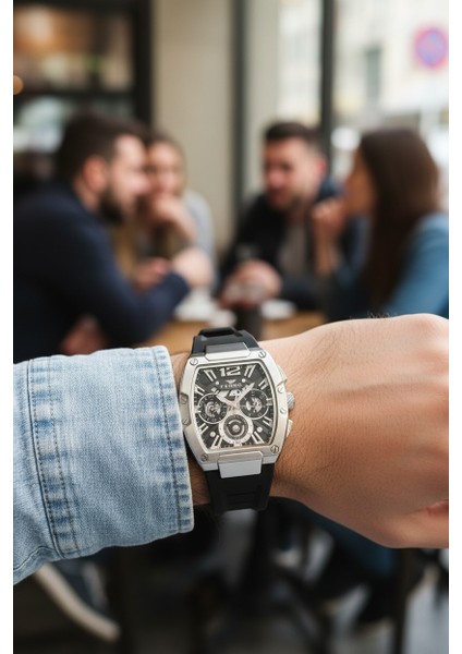 Siyah Silikon Kordon Erkek Kol Saati LFM11527DWT-J2 fiyatları