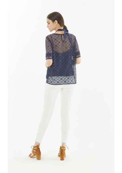 Çiçek Desenli Bluz Lacivert Y9913012_015 indirimleri