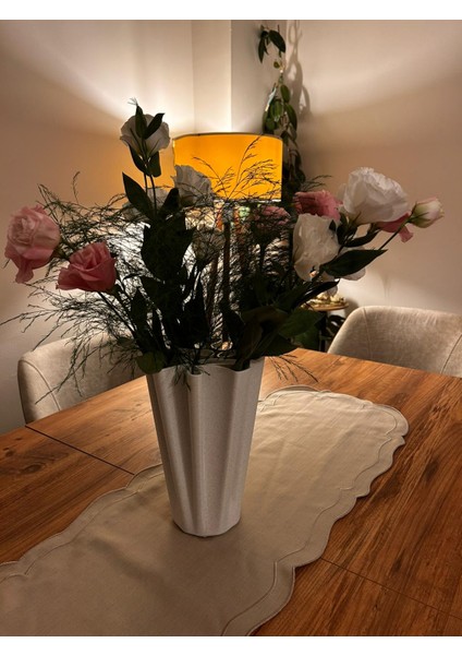 Wavy Vase - Modern Dalga Formlu Dekoratif Vazo fiyatları