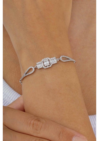 Baget Taşlı Pırlanta Montür Kadın Gümüş Bileklik modelleri