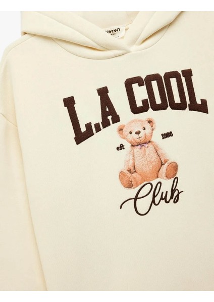 Ayıcık Baskı Detaylı Oversize Kapşonlu Bej Kız Çocuk Sweatshirt 6WKG10206AK fiyatları