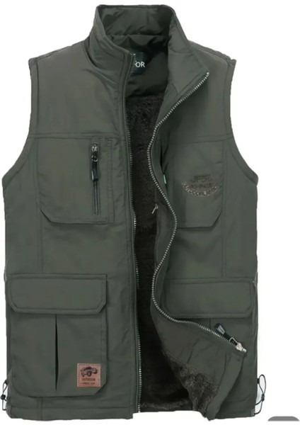 dan kürklü Modern ve Şık Tasarımıyla Günlük Kullanım Için Ideal, Slim Fit Kesim Polarsız