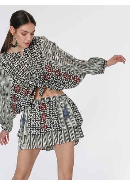 Desenli Renkli Mini Etek Standart Renk Y1965101_089 fiyatları