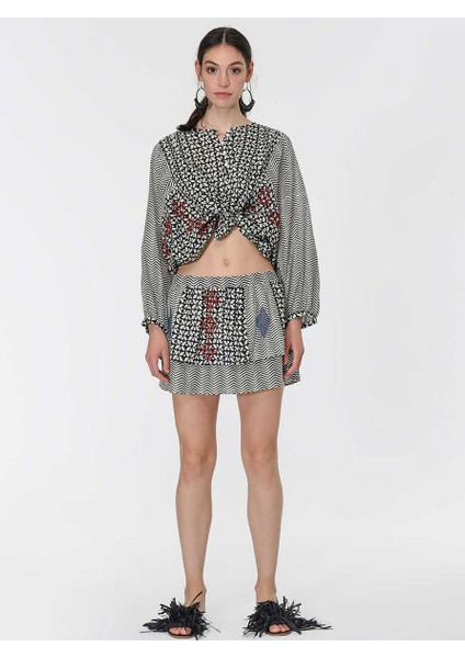 Desenli Renkli Mini Etek Standart Renk Y1965101_089 fırsatları