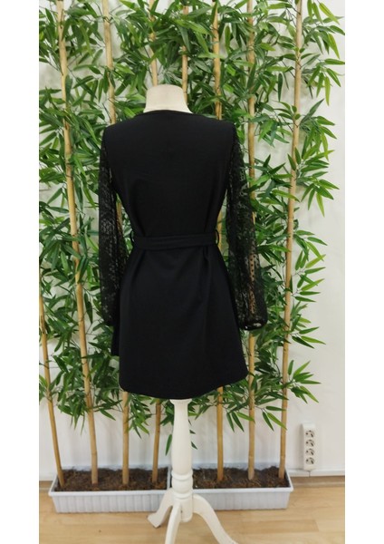 Kadın Uzun Kollu Yakadan Bağcıklı Belden Kuşaklı Ithal Krep Elbise indirimleri