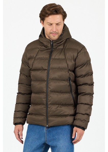 Regular Fit Kapüşonlu Rüzgara ve Suya Dayanıklı Erkek Şişme Mont