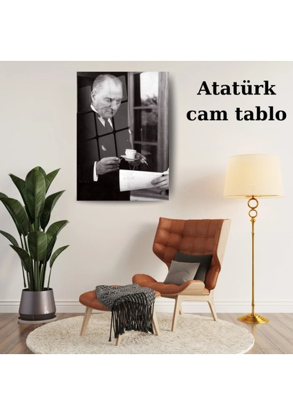 Atatürk Kahve Içerken Çalışma Anı Siyah Beyaz Temperli Cam Tablo fırsatları
