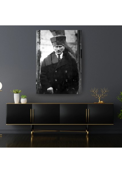 Gazi Mustafa Kemal Atatürk Eski Dönem Fotoğrafı Siyah Beyaz Cam Tablo