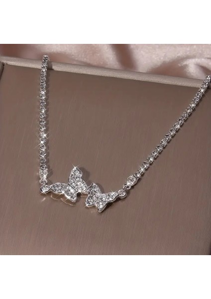 Lalin Su Yolu Gümüş Kaplama Kelebek Detaylı Parlak Kolye fiyatları