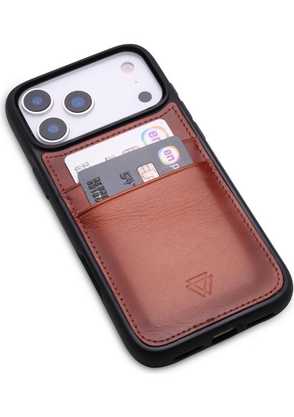 Back Cover C.c iPhone 17 Pro modelleri