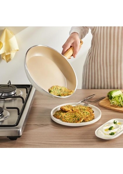 Swıss Crystal 22 cm Tava