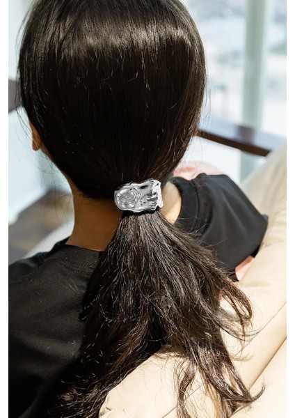 Dövme Dokulu At Kuyruğu Tokası