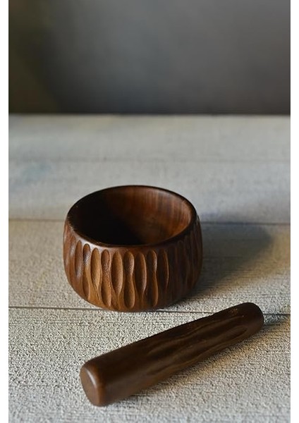 Home Akasya Ahşap Sarımsak Ezici Havan Seti – Tokmaklı Baharat ve Sarımsak Ezici, Doğal Ahşap El Yapımı Mutfak Yardımcısı, Dayanıklı ve Estetik Ezme Havanı (Desenli) fiyatları