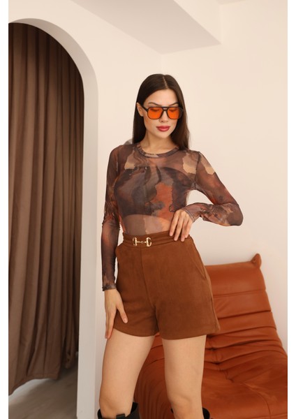 Kahverengi Süet Toka Kemer Detaylı Mini Şort fırsatları