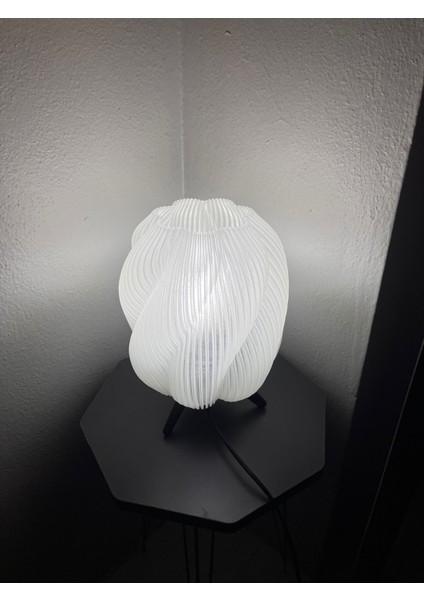 Spiral Masa Lambası - Modern Tasarım Dekoratif Abajur