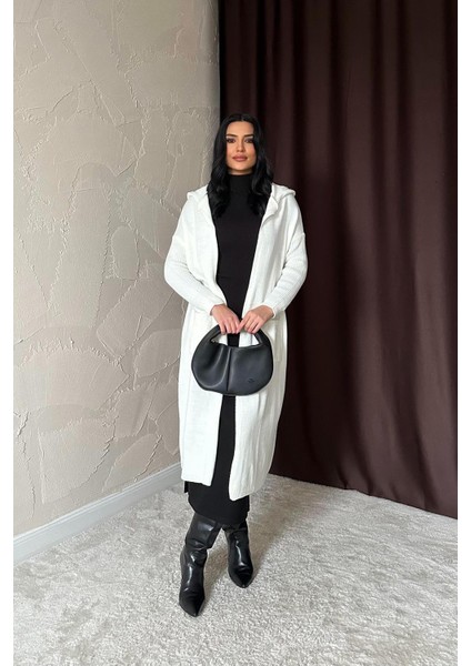 Arkası Yazılı Hırka - Beyaz