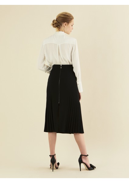 Pileli Yün Etek Siyah K1915005_001 modelleri