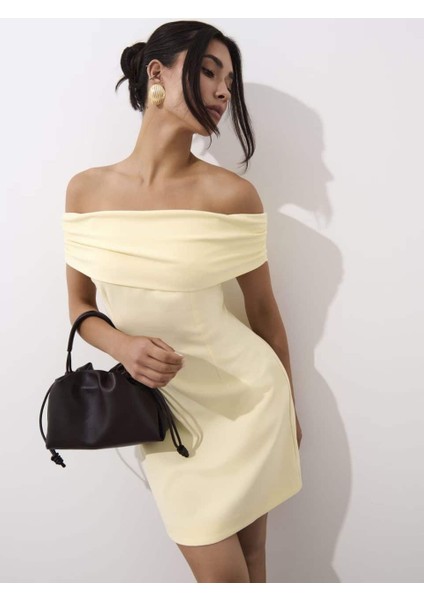 Xio Regular Fit Straplez Yaka Kısa Boy Sarı Renk Elbise modelleri