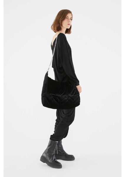 Büzgülü V Yaka Uzun Elbise Siyah K2111017_001 indirimleri