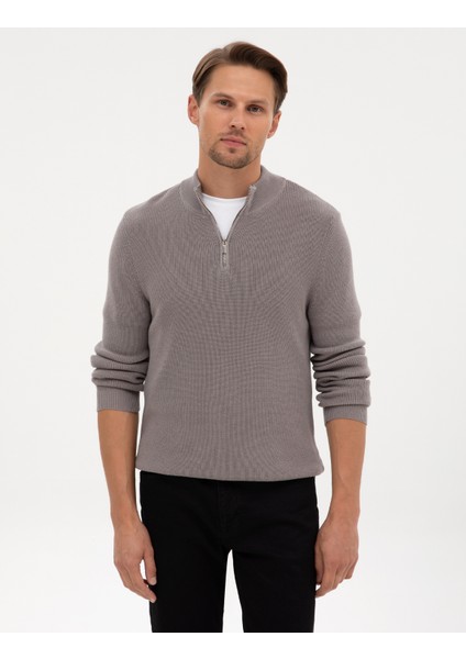 Erkek Açık Gri Melanj Slim Fit Dik Yaka Fermuarlı Triko Kazak 50317363-VR091 modelleri